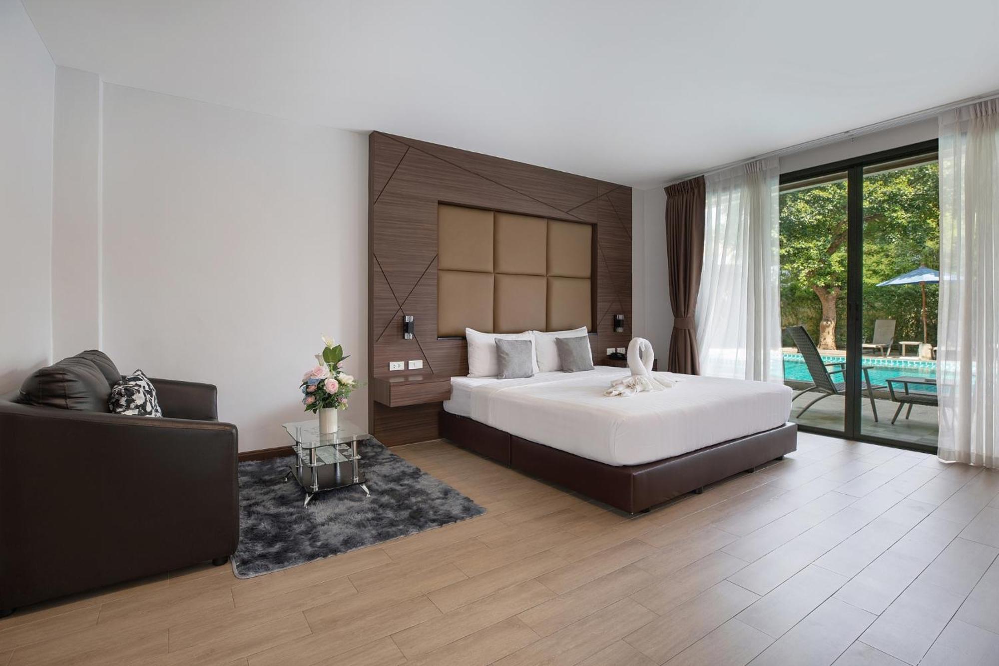 The Bell Airport Phuket Hotel - Sha Extra Plus Nai Yang Exterior photo