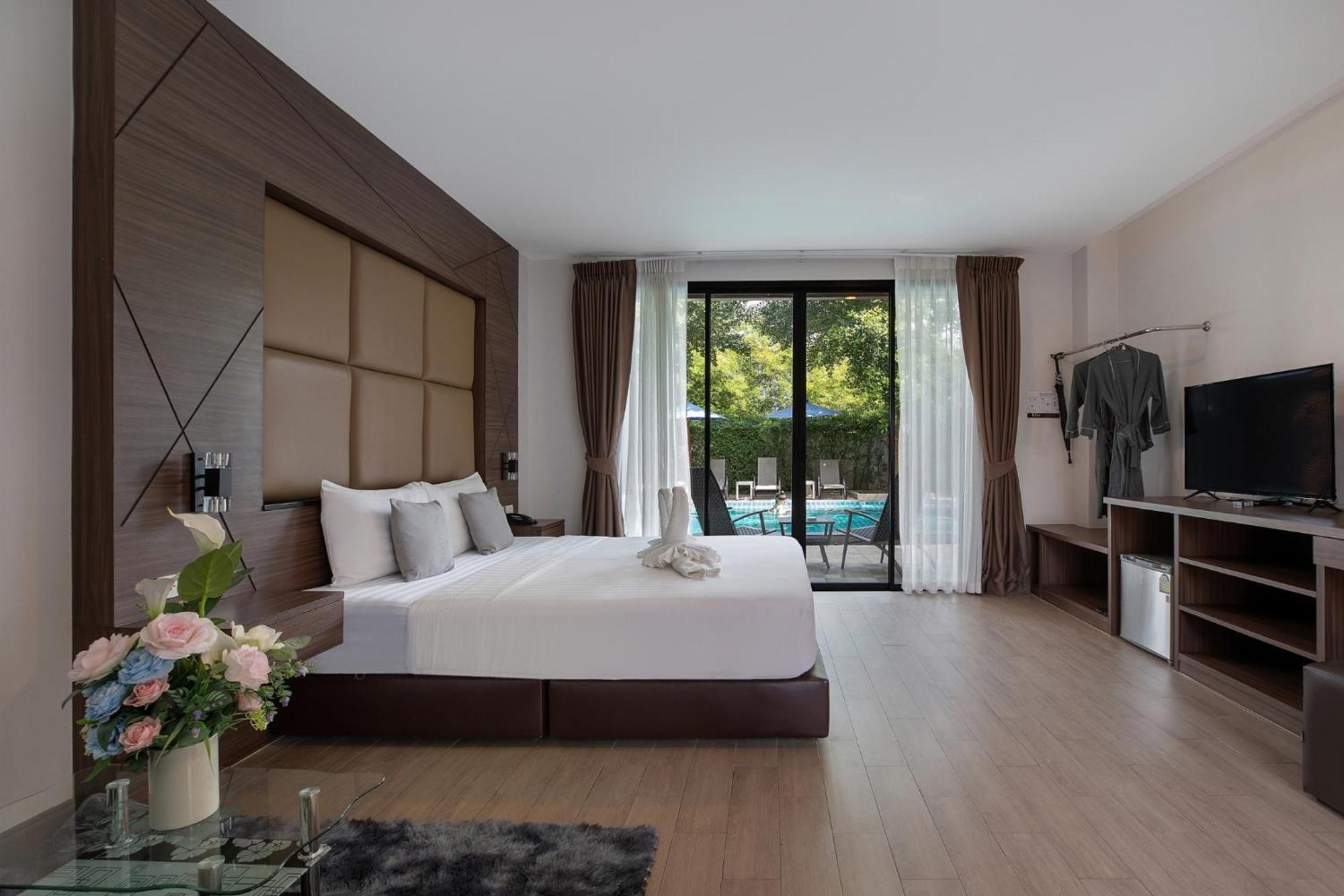 The Bell Airport Phuket Hotel - Sha Extra Plus Nai Yang Exterior photo